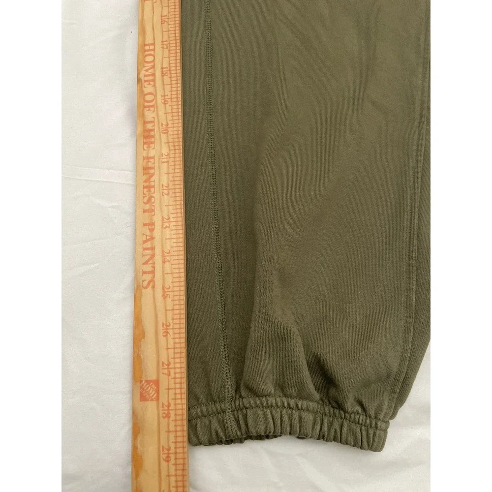 Nike Dri-FIT Standard Issue Pants Men's XXL Green Joggers Sweatpants CK6365-010